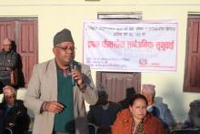 कार्यक्रममा मन्तव्य राख्दै गाउँपालिका अध्यक्ष 